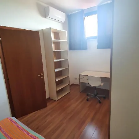 Dina Aparthotel Rovigo