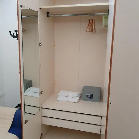 Aparthotel Dina