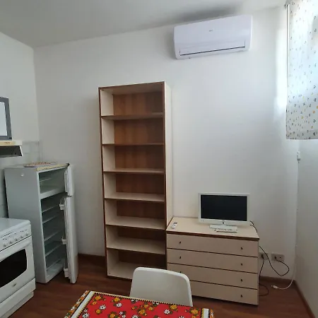 Dina Aparthotel *