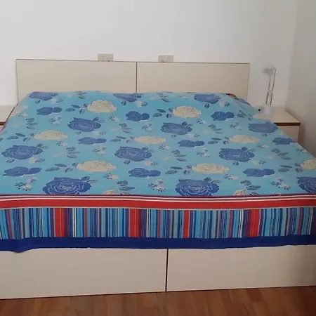 Aparthotel Dina