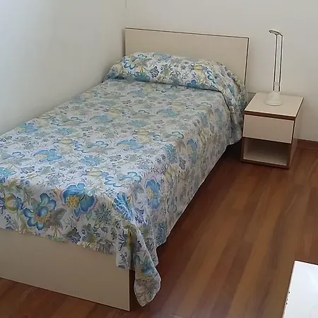 Dina Aparthotel *