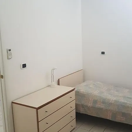 Appart hôtel Dina *